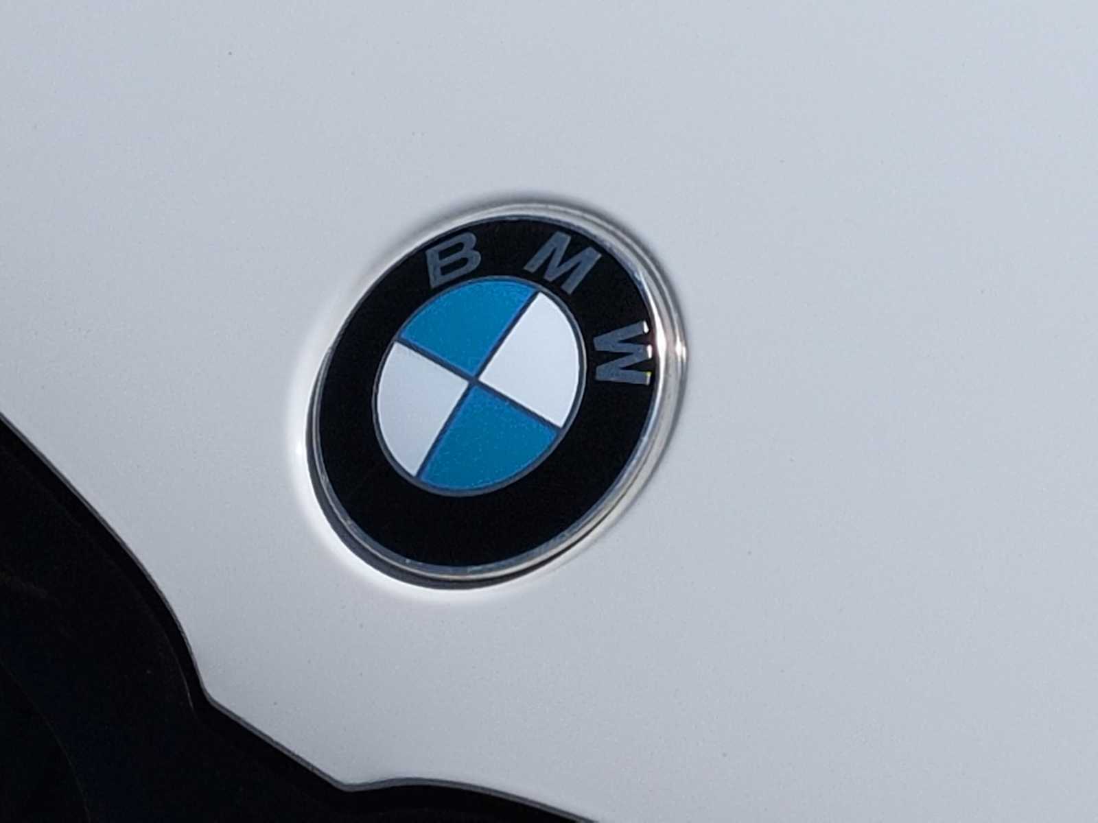 Thumbnail: 2021 BMW 3 Series - 12