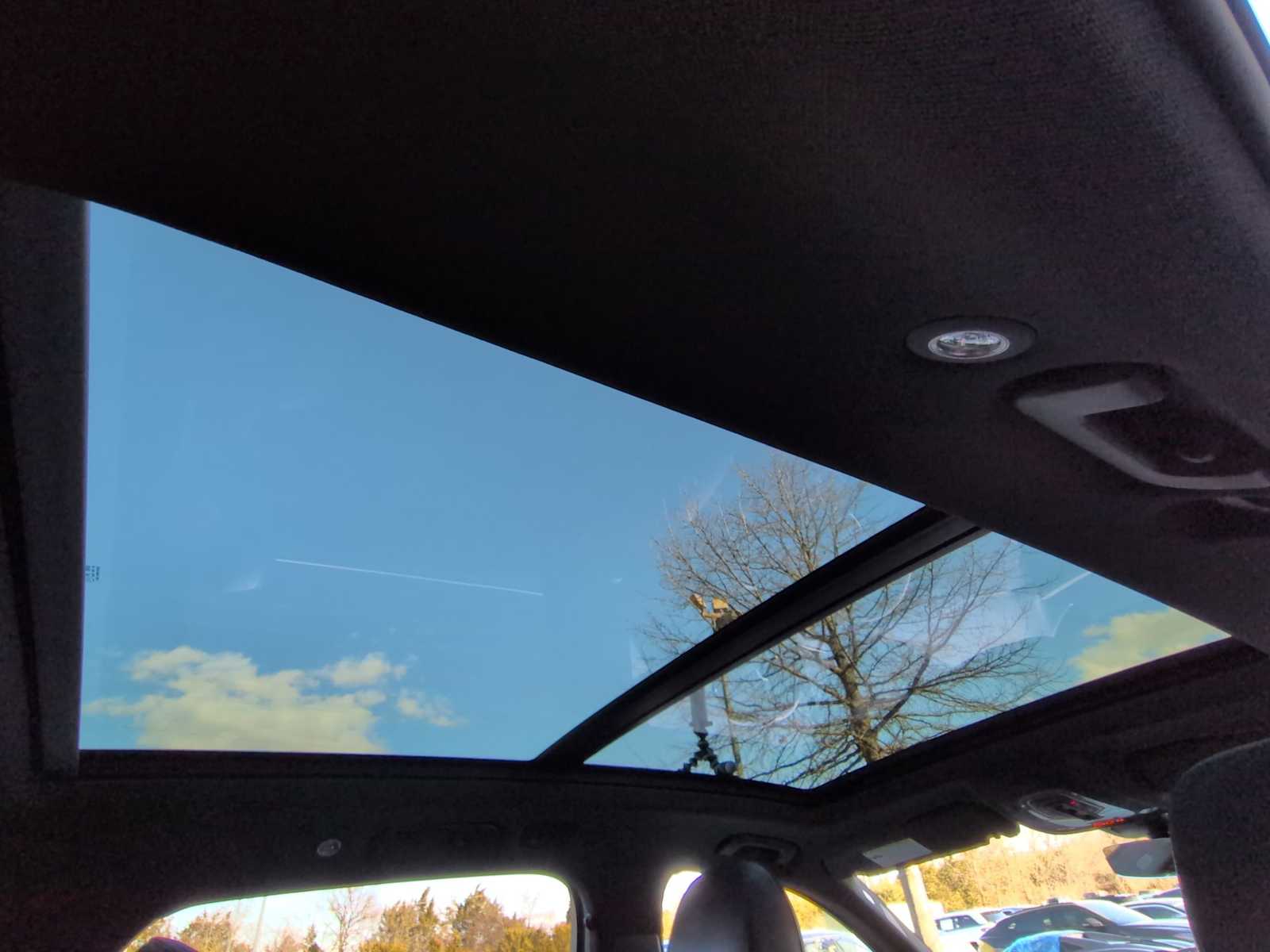 Thumbnail: 2017 Audi Q7 - 23