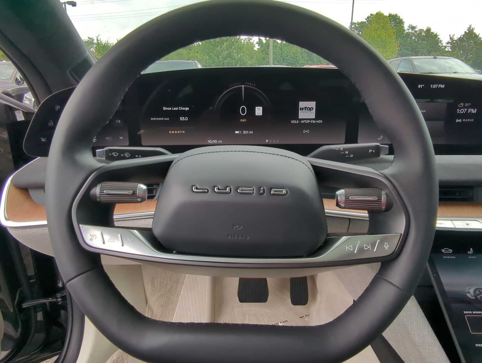 Thumbnail: 2022 Lucid Air - 23