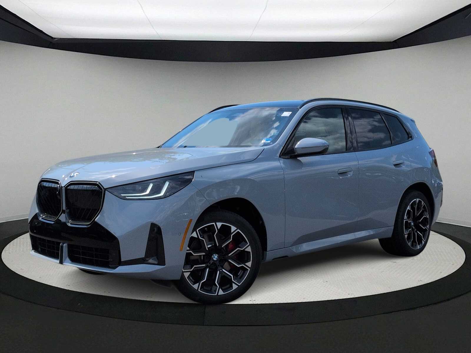 Thumbnail: 2026 BMW X3 - 1