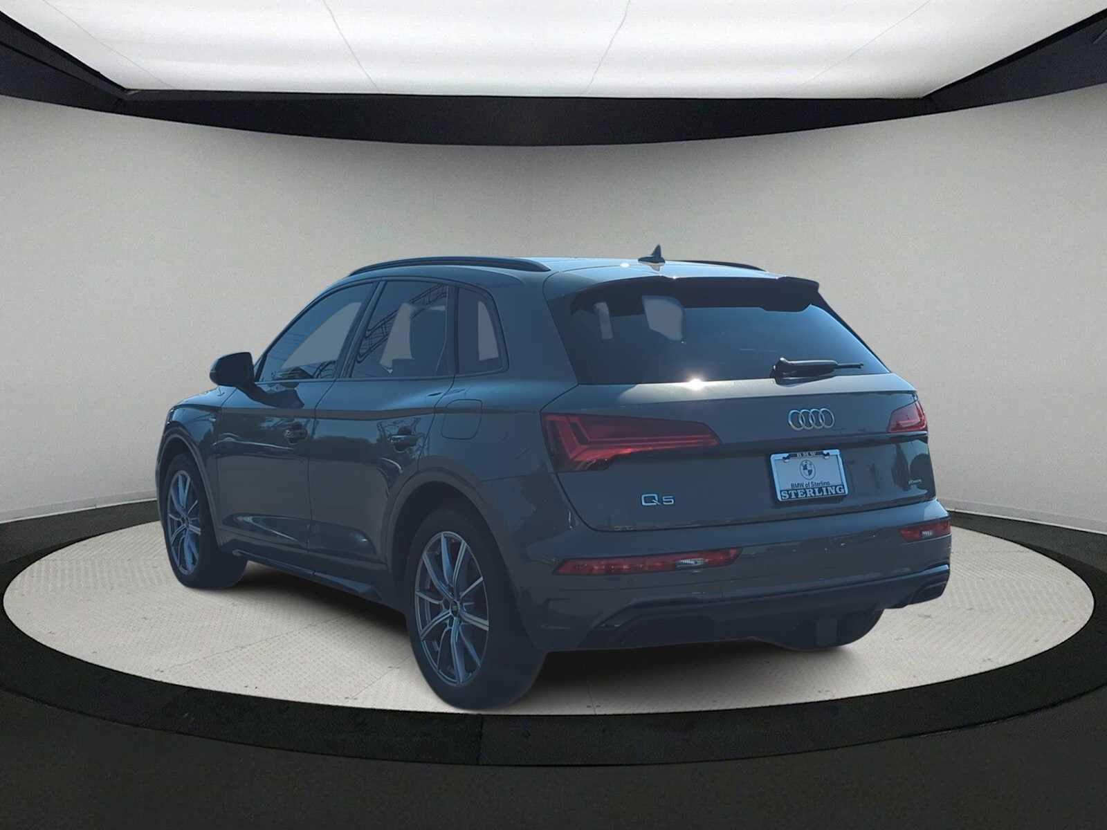 Thumbnail: 2023 Audi Q5 - 6