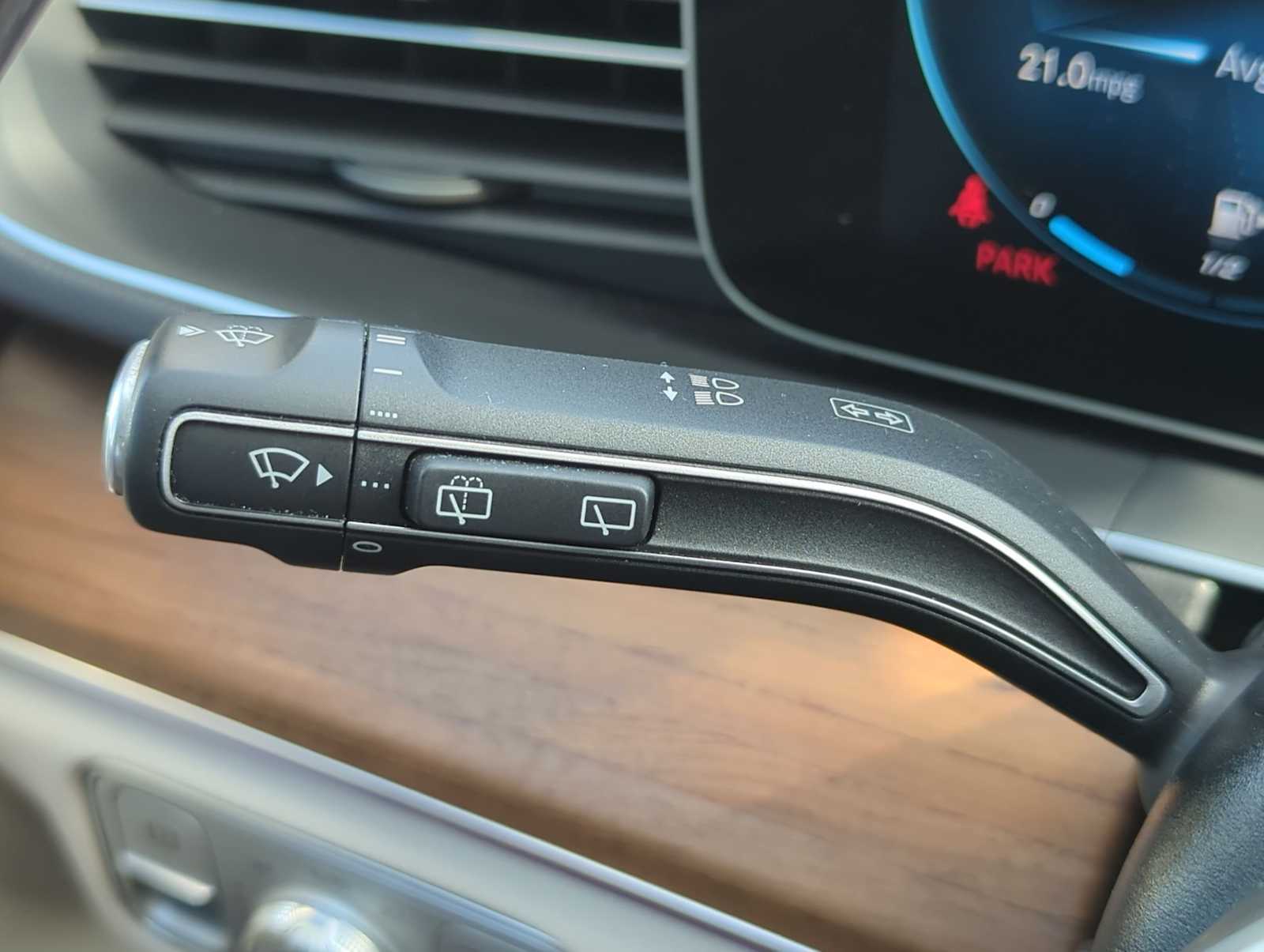 Thumbnail: 2021 Mercedes-Benz GLE - 27