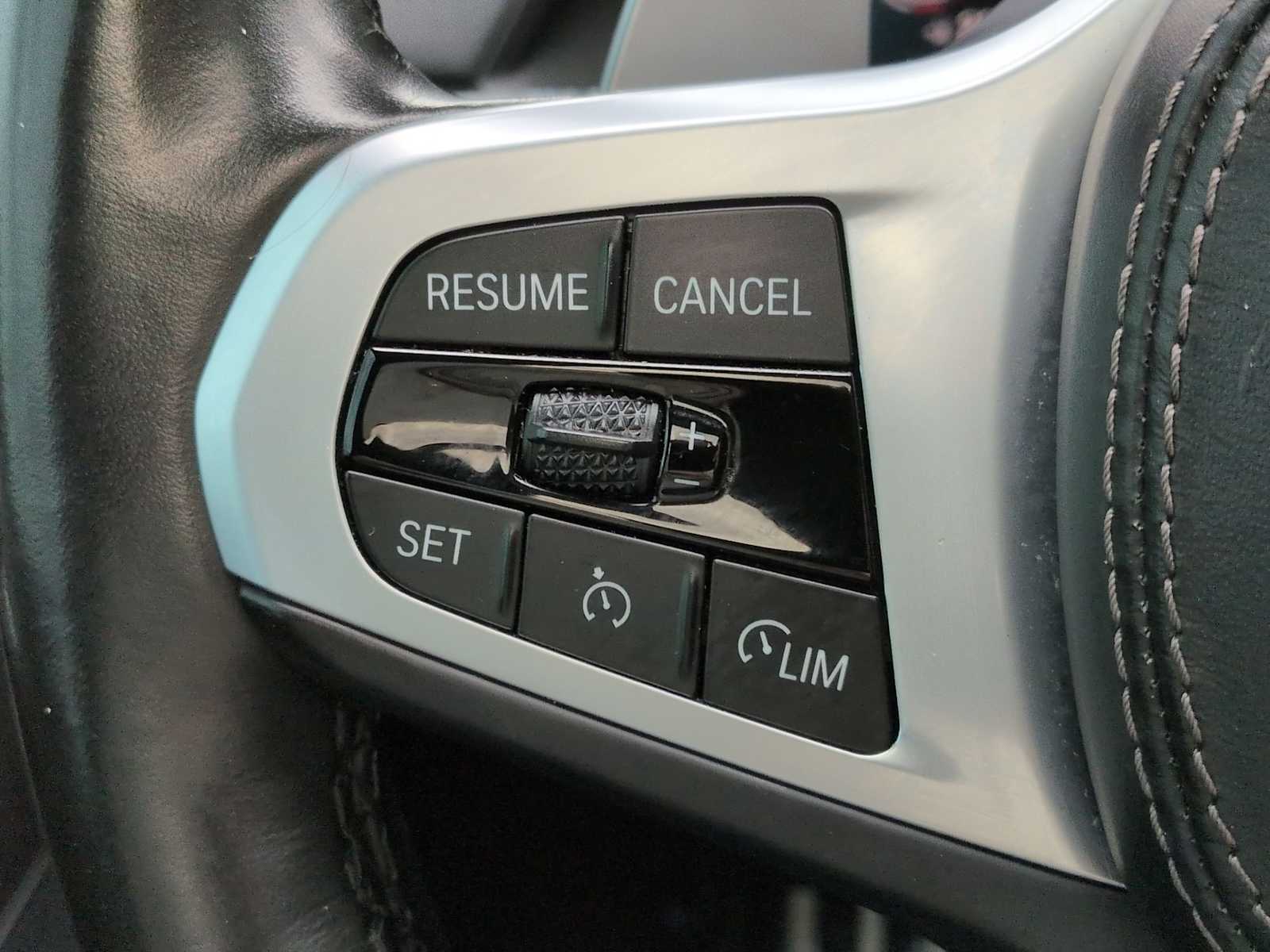 Thumbnail: 2021 BMW X5 - 26