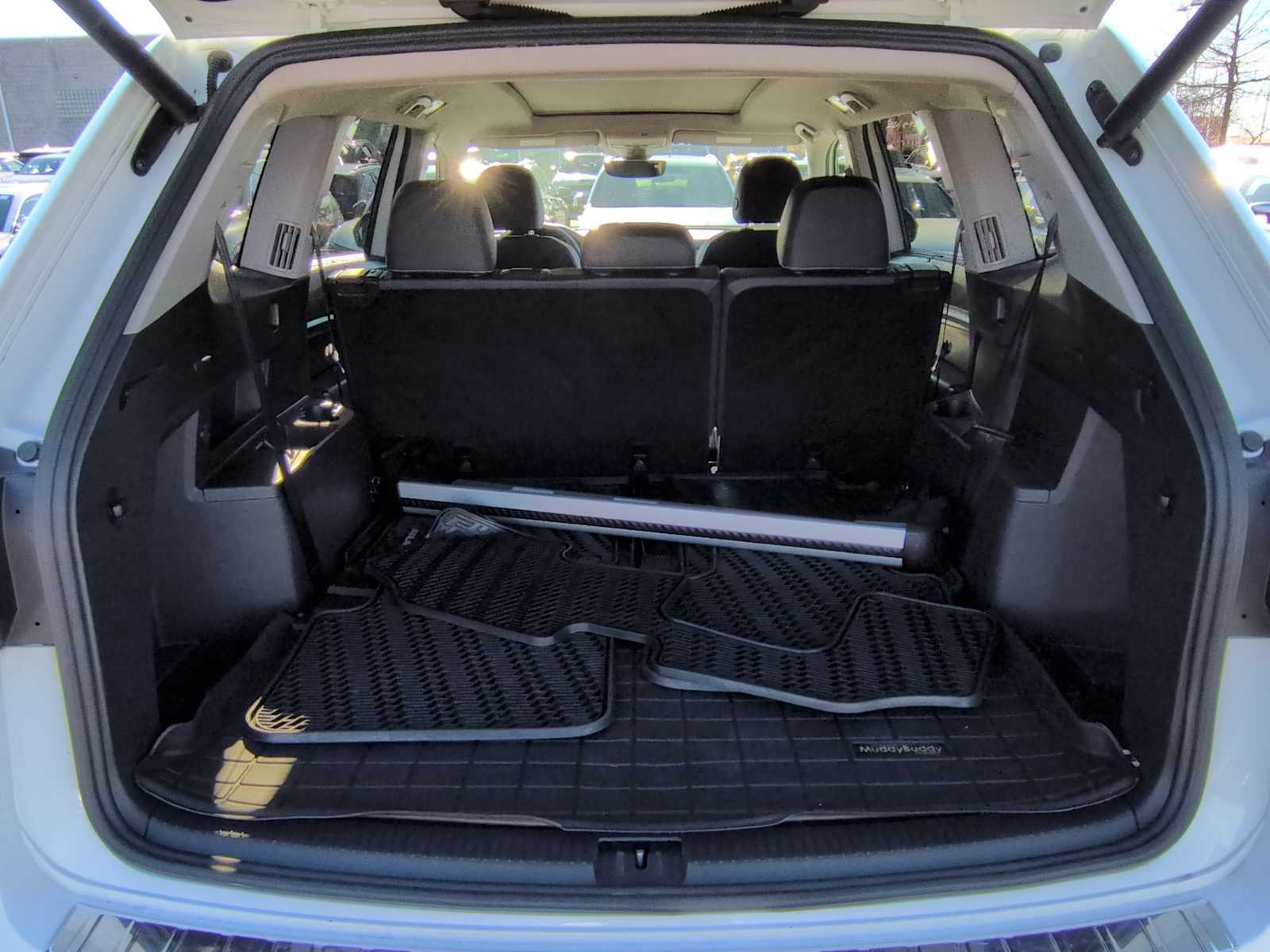 Thumbnail: 2021 Volkswagen Atlas - 34