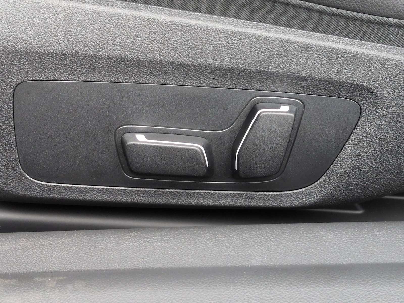 Thumbnail: 2026 BMW 2 Series - 17