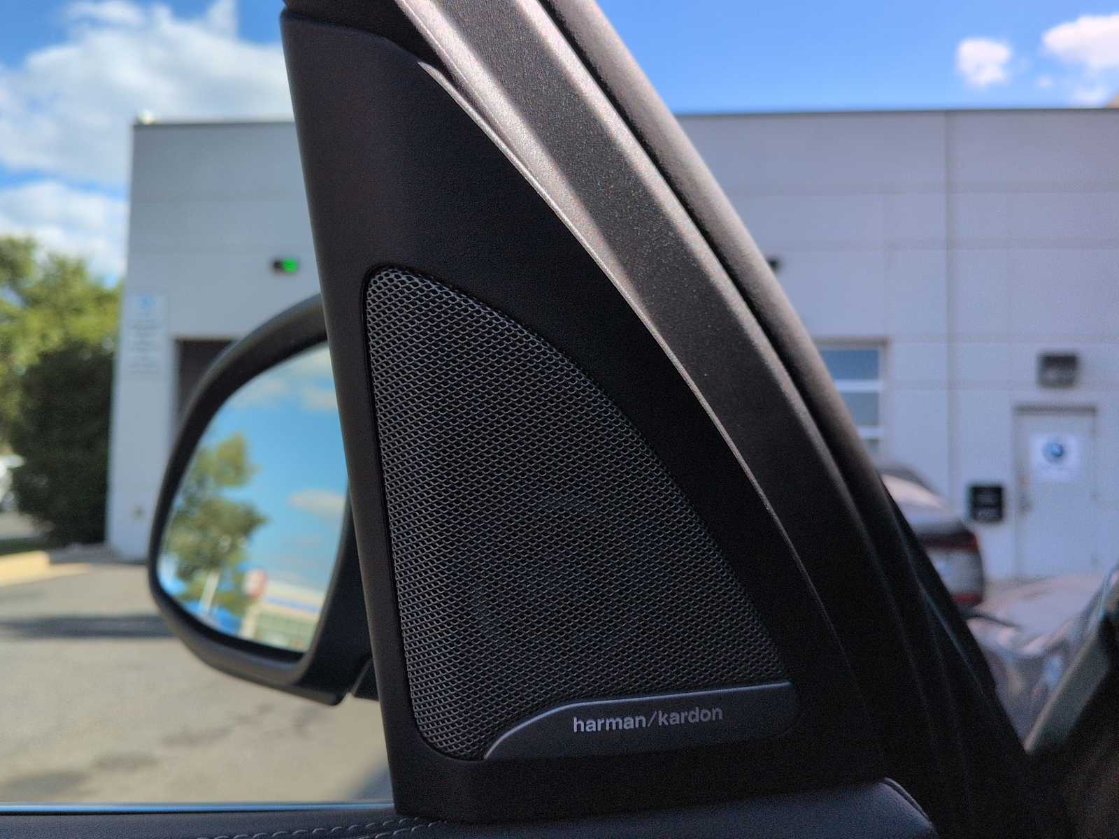 Thumbnail: 2026 BMW X7 - 33