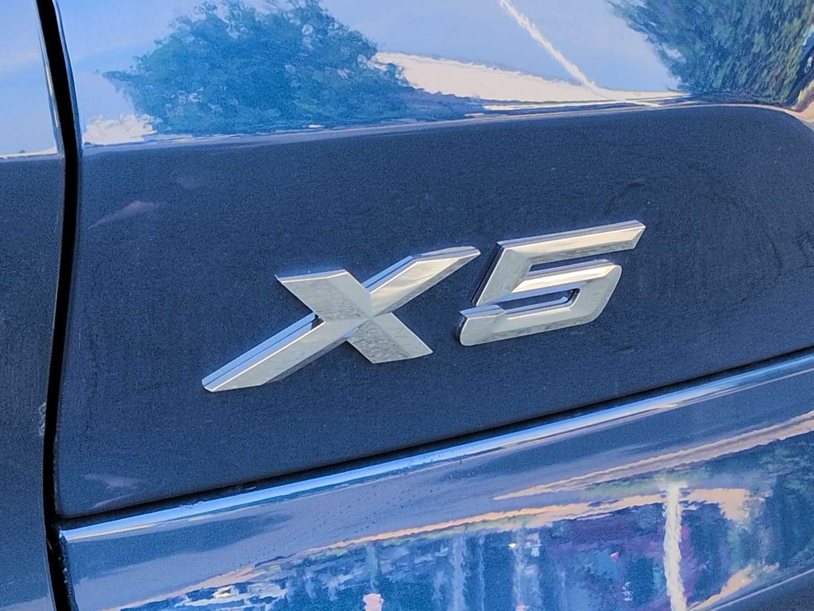 Thumbnail: 2026 BMW X5 - 13