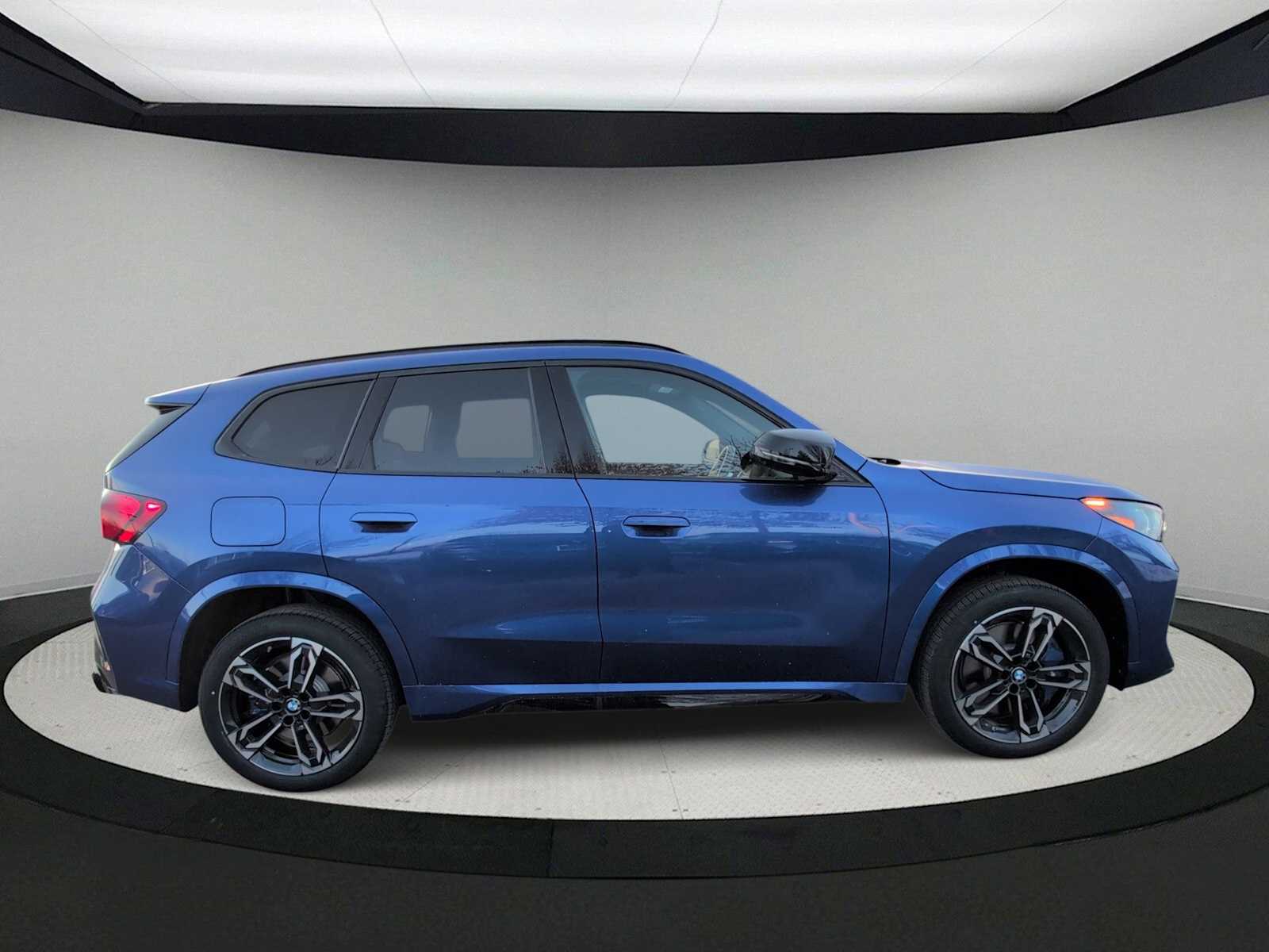 Thumbnail: 2026 BMW X1 - 9