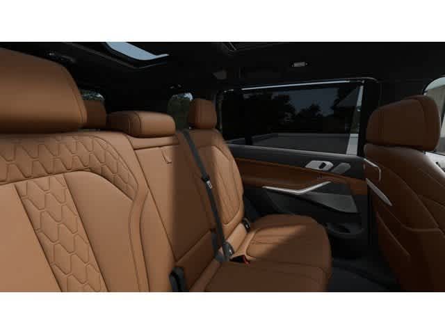 Thumbnail: 2026 BMW X7 - 12