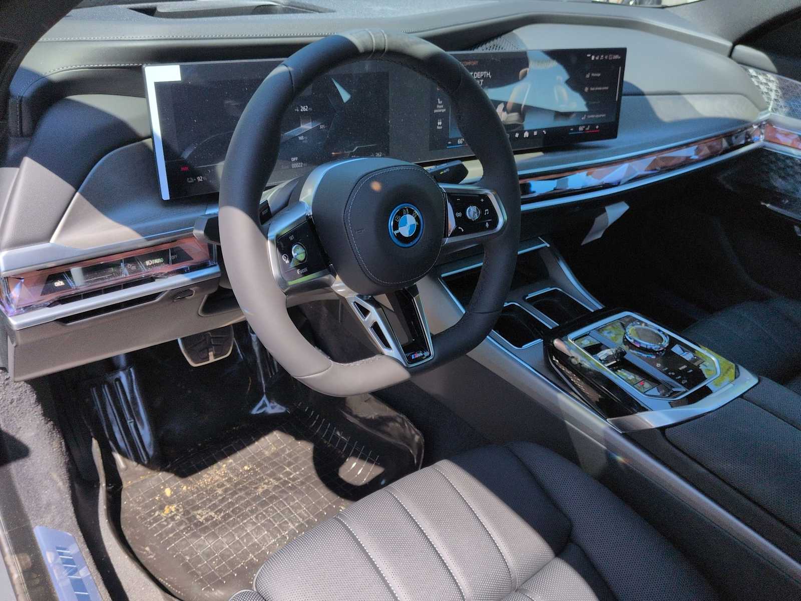 Thumbnail: 2026 BMW i7 - 10
