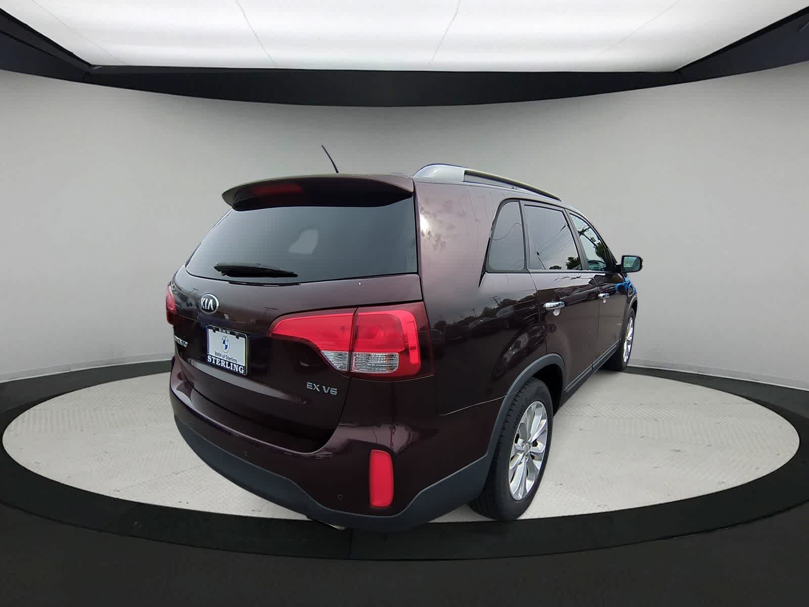 Thumbnail: 2015 Kia Sorento - 8