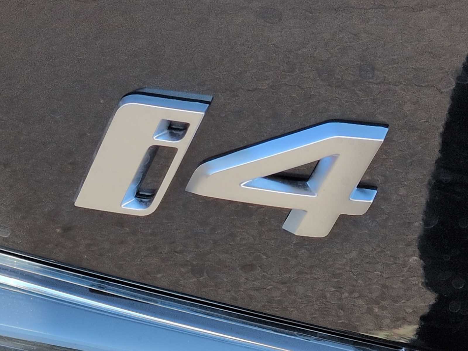 Thumbnail: 2026 BMW i4 - 13