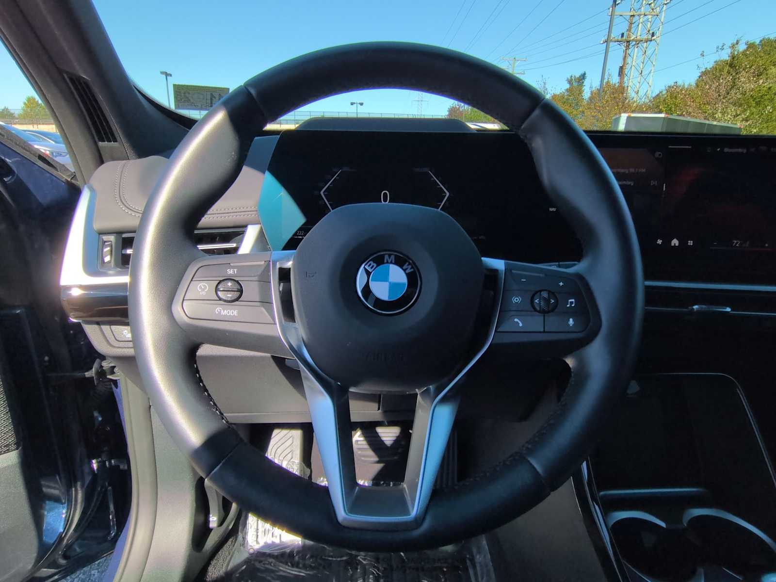 Thumbnail: 2025 BMW X1 - 25