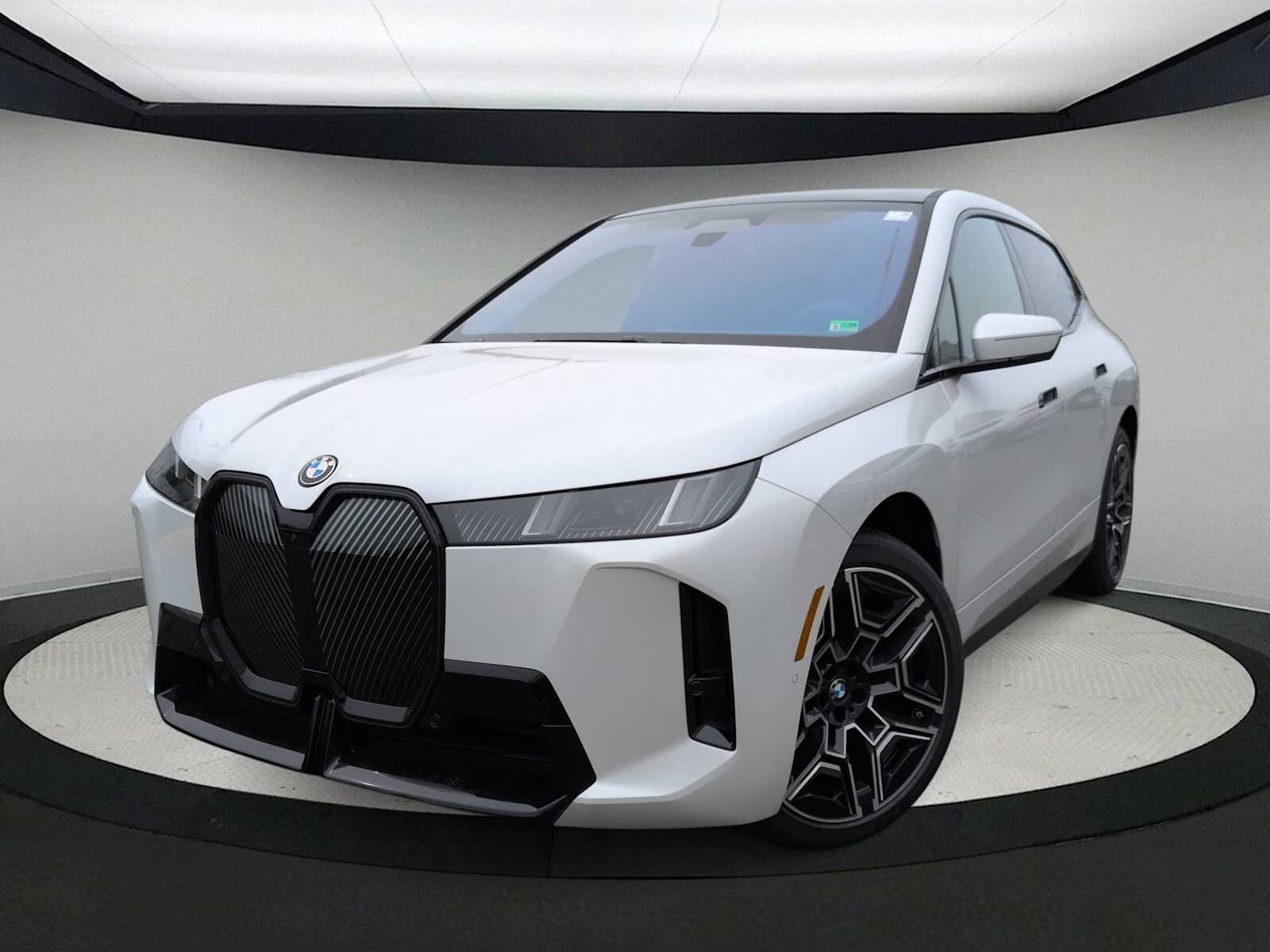 Thumbnail: 2026 BMW iX - 1