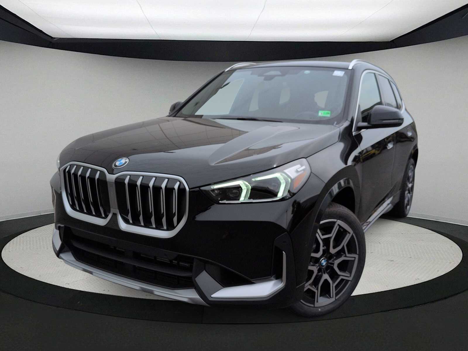 Thumbnail: 2026 BMW X1 - 1
