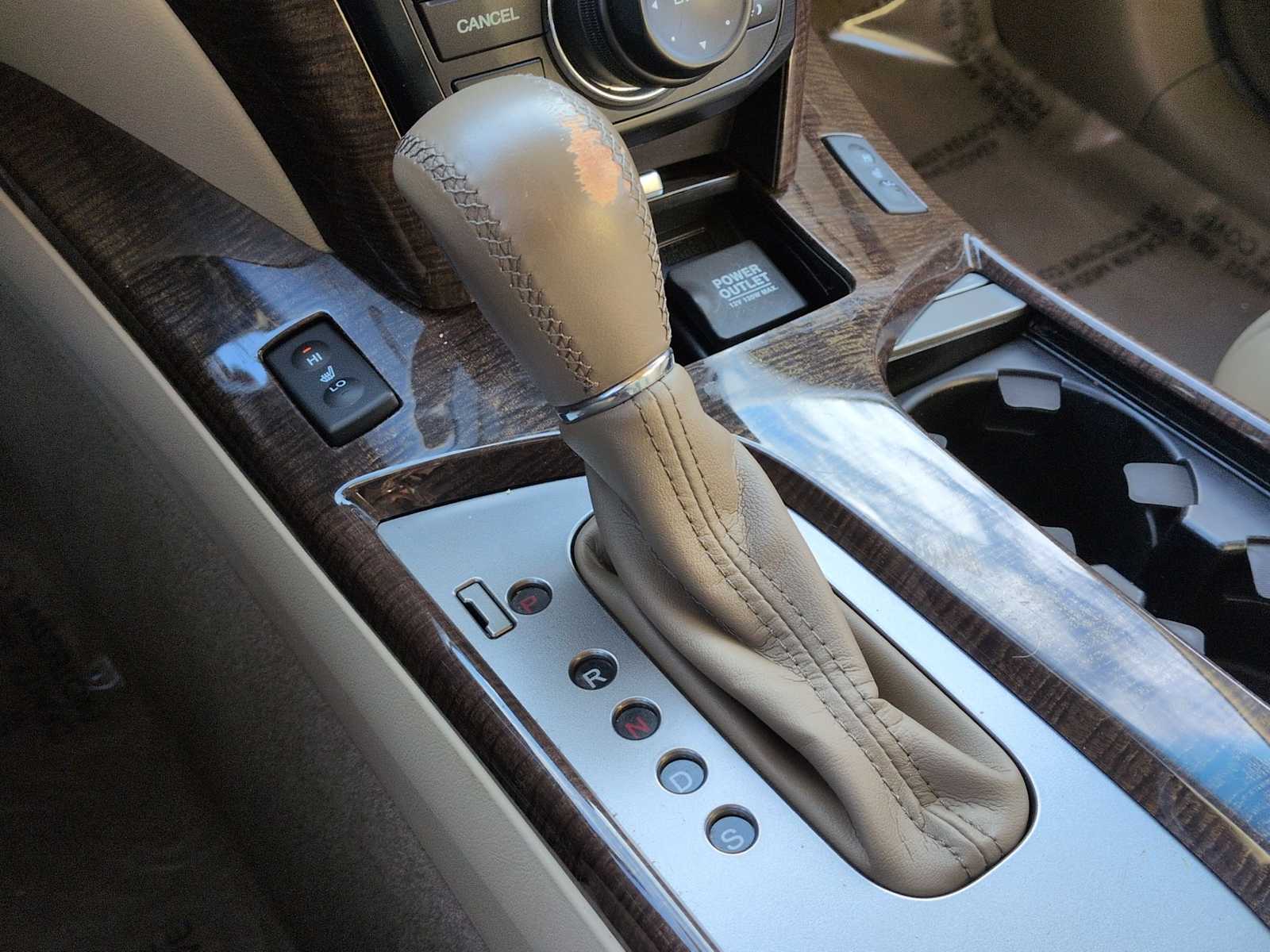 Thumbnail: 2010 Acura MDX - 33