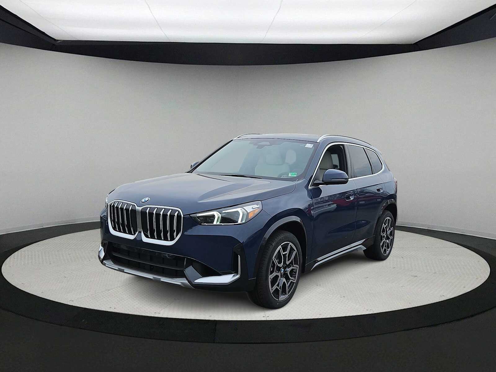 Thumbnail: 2026 BMW X1 - 4