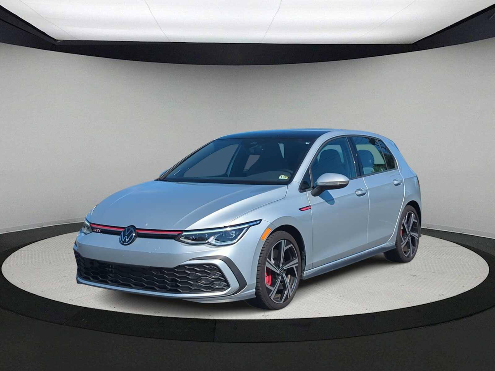 Thumbnail: 2024 Volkswagen Golf - 4