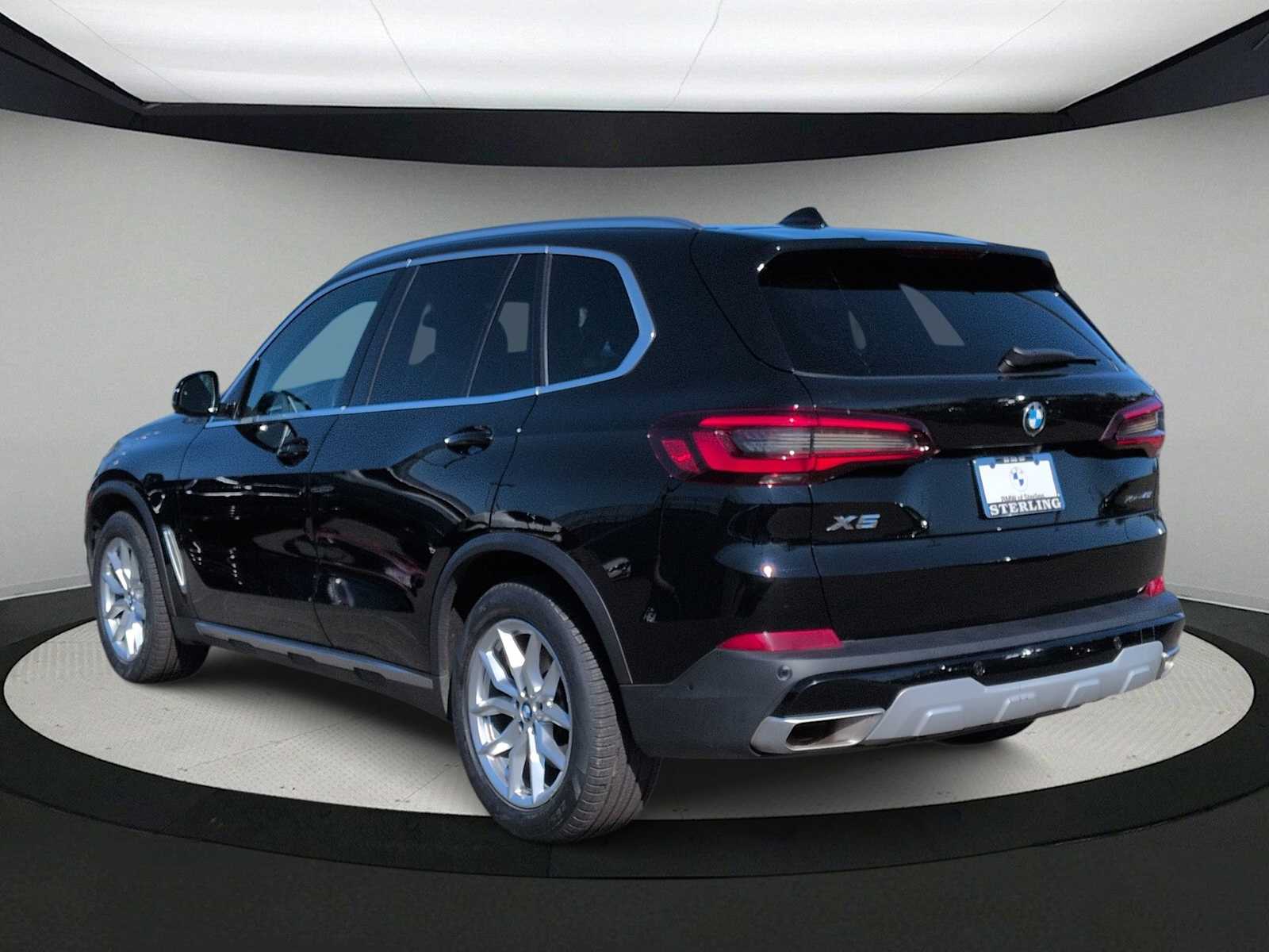Thumbnail: 2023 BMW X5 - 6
