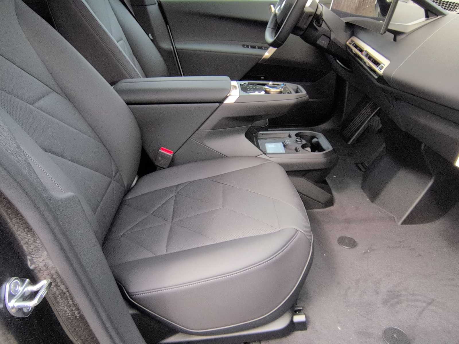 Thumbnail: 2026 BMW iX - 23