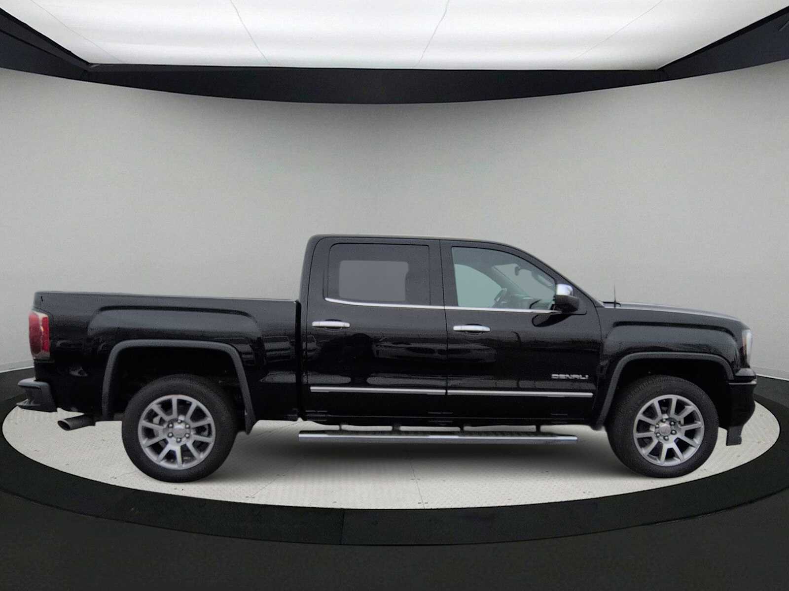 Thumbnail: 2018 GMC Sierra 1500 - 9