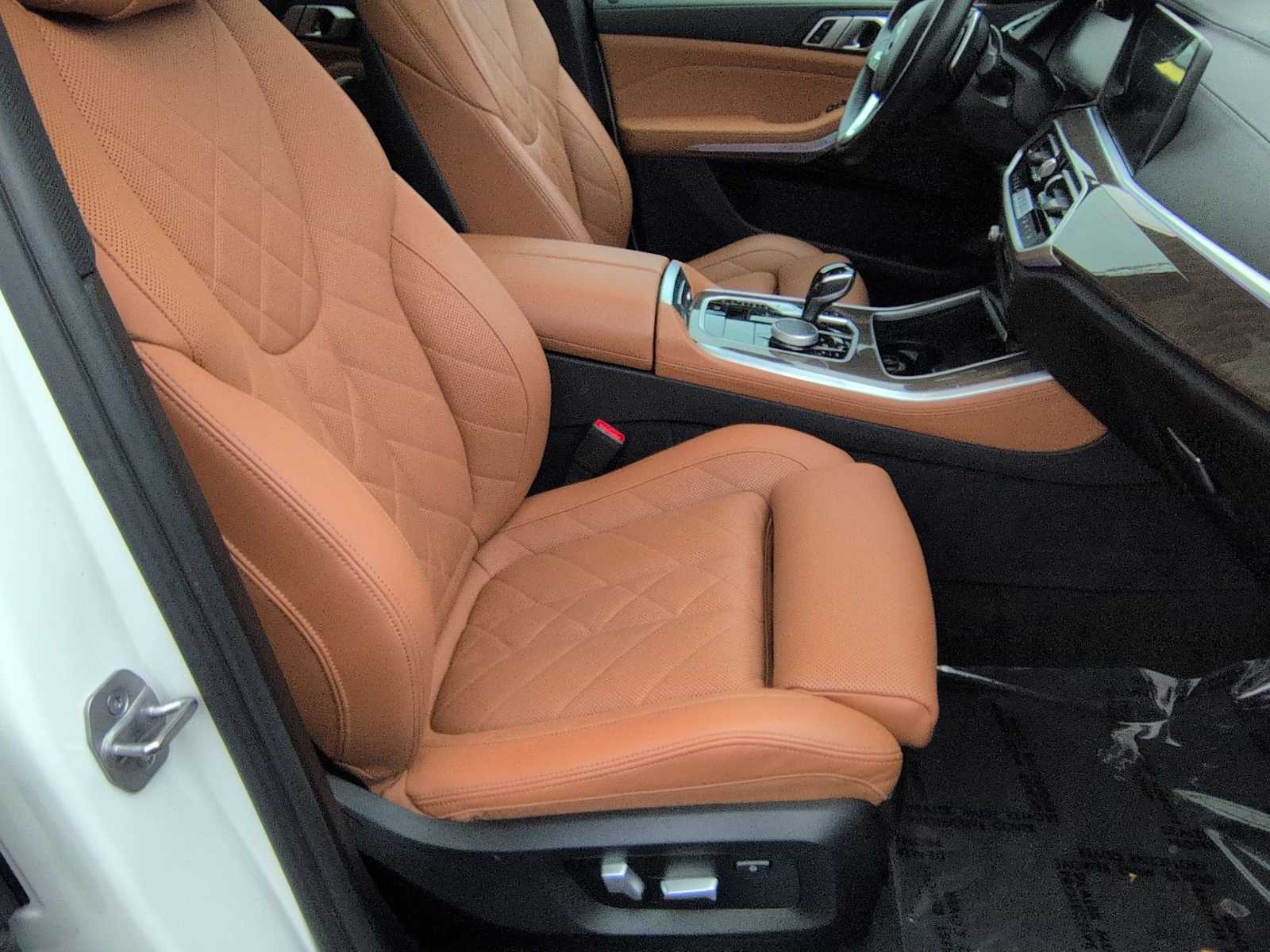 Thumbnail: 2023 BMW X5 - 24