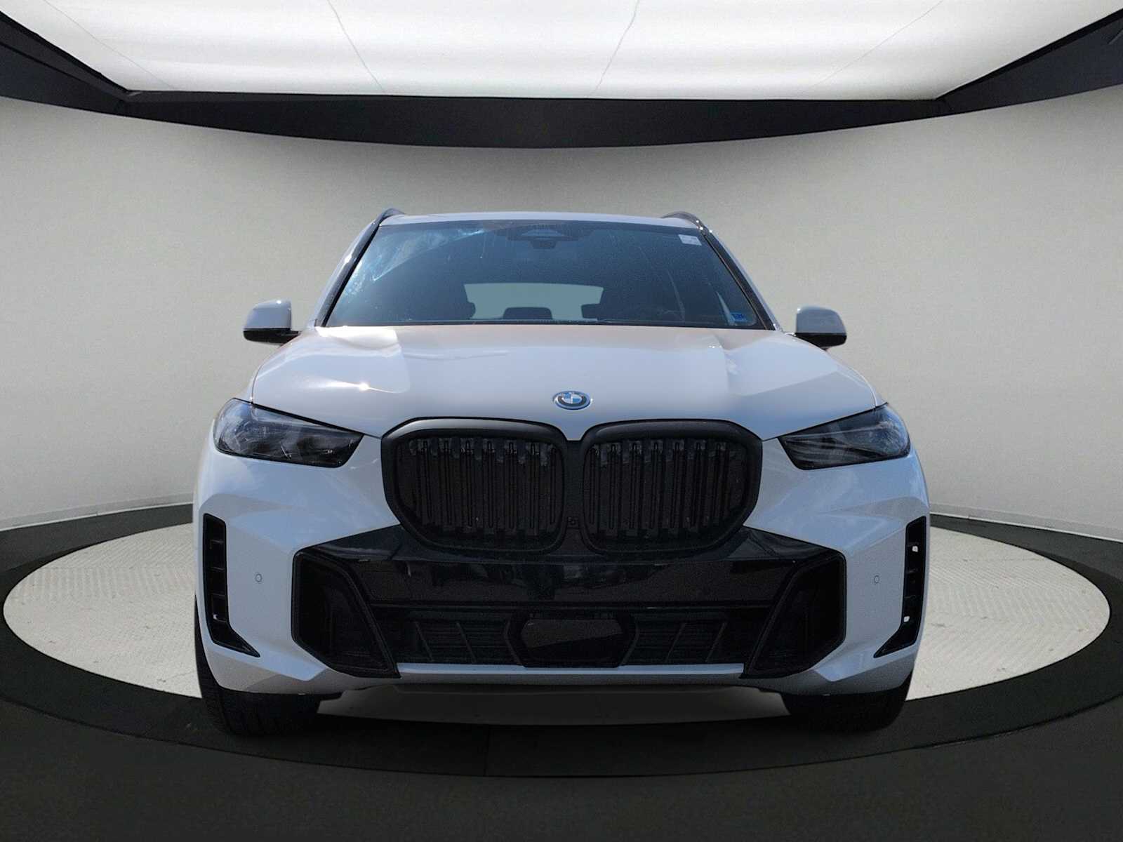 Thumbnail: 2026 BMW X5 - 3