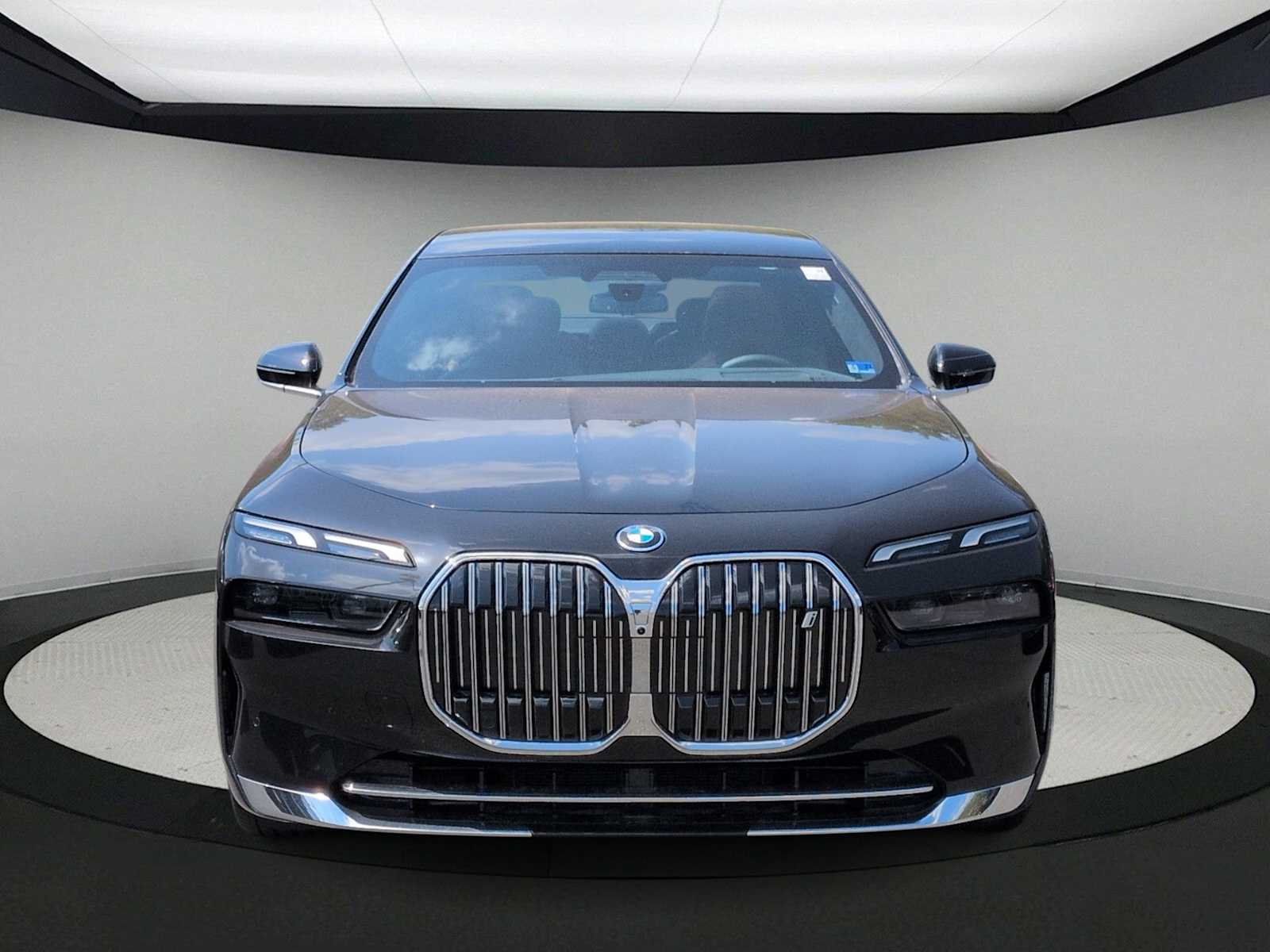 Thumbnail: 2026 BMW i7 - 3