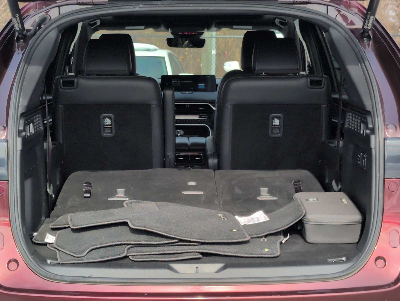 Thumbnail: 2024 Mazda CX-90 - 32