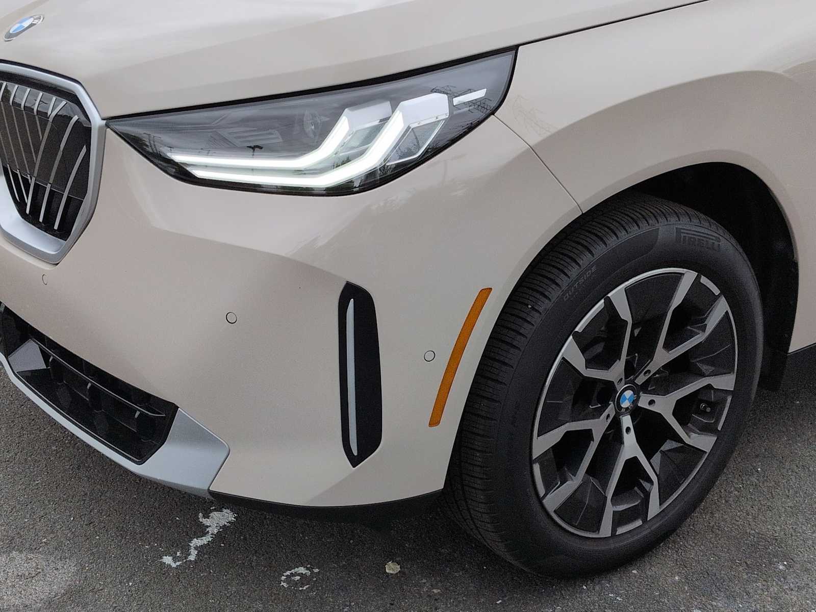 Thumbnail: 2025 BMW X3 - 11