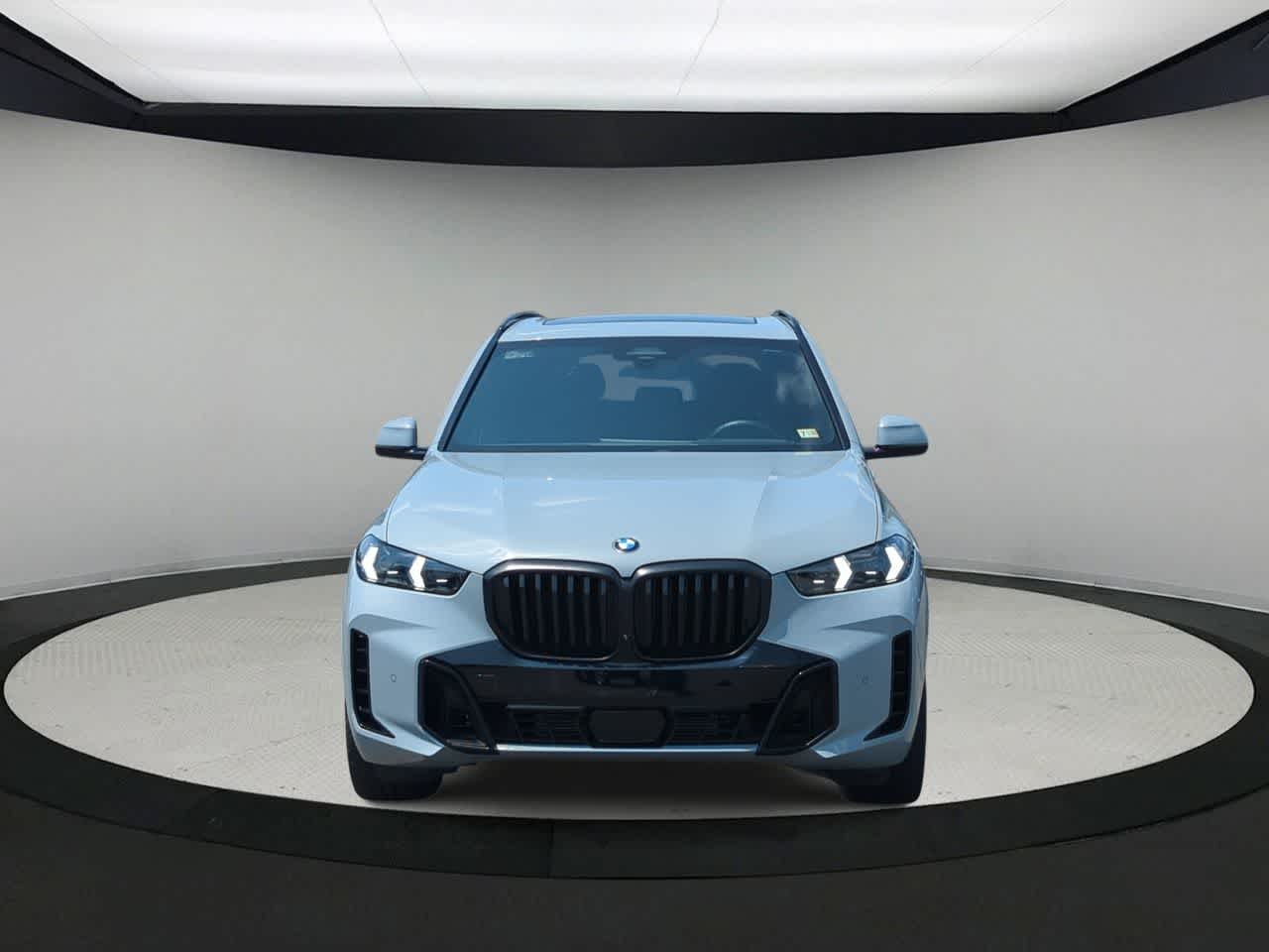 Thumbnail: 2024 BMW X5 - 3