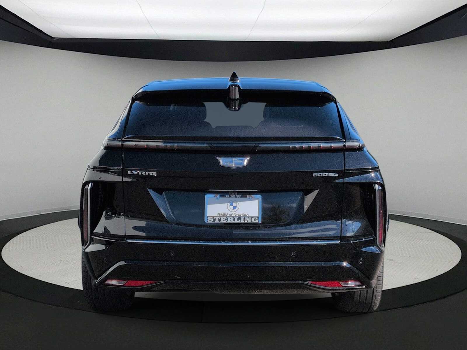 Thumbnail: 2024 Cadillac Lyriq - 7