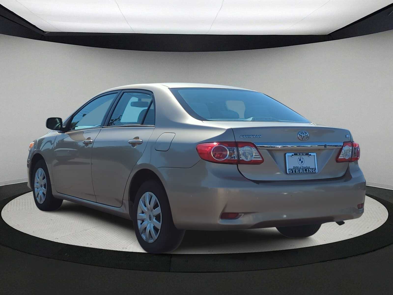 Thumbnail: 2011 Toyota Corolla - 6