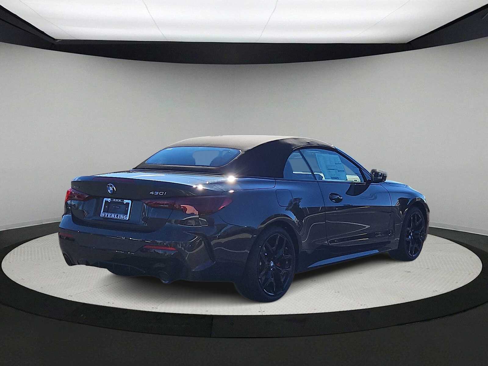 Thumbnail: 2026 BMW 4 Series - 8