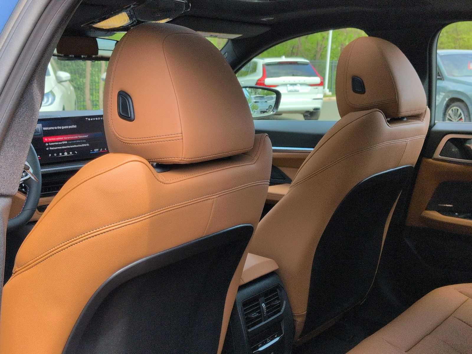 Thumbnail: 2026 BMW i4 - 19