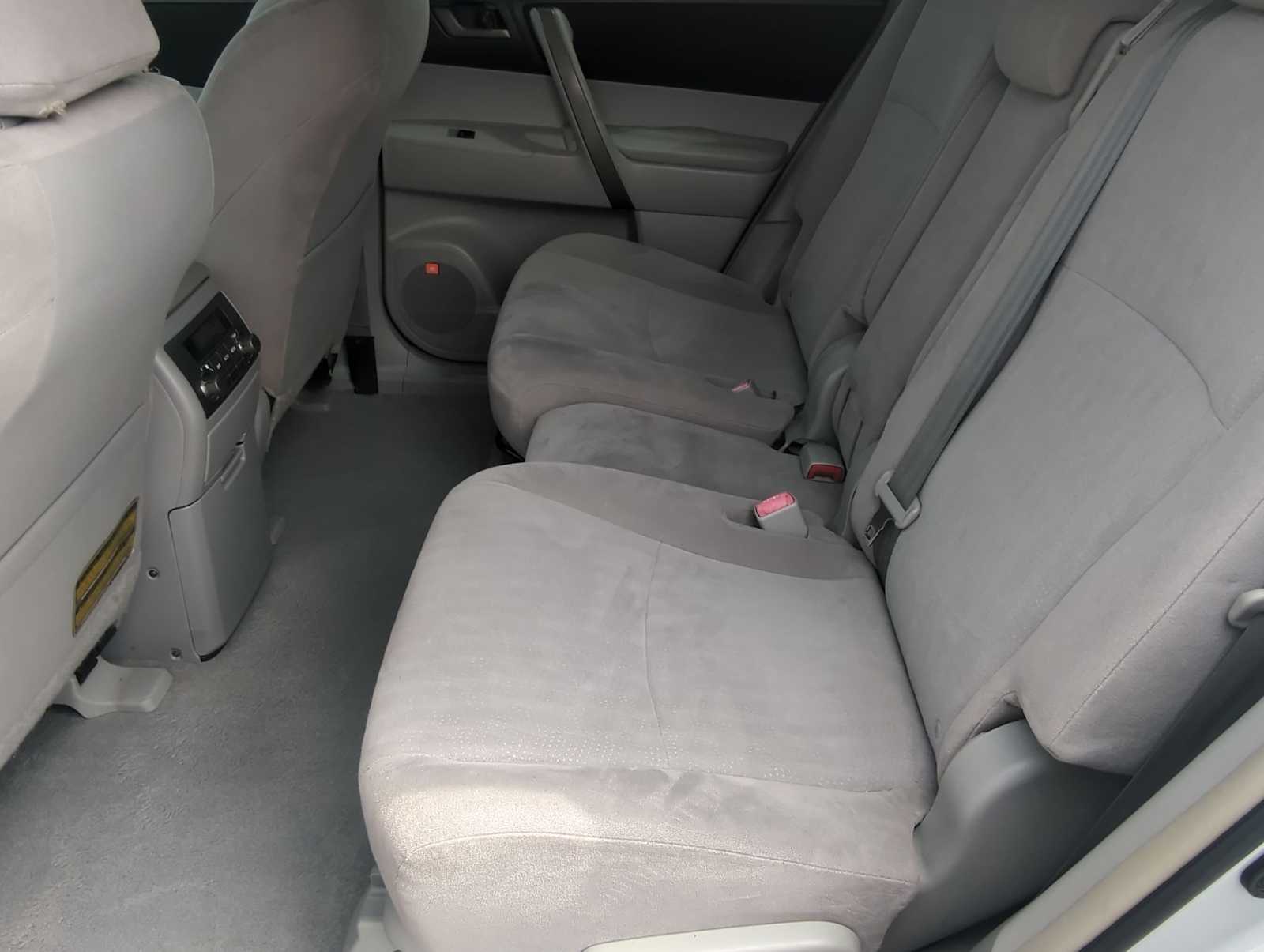 2008 Toyota Highlander Sport 12