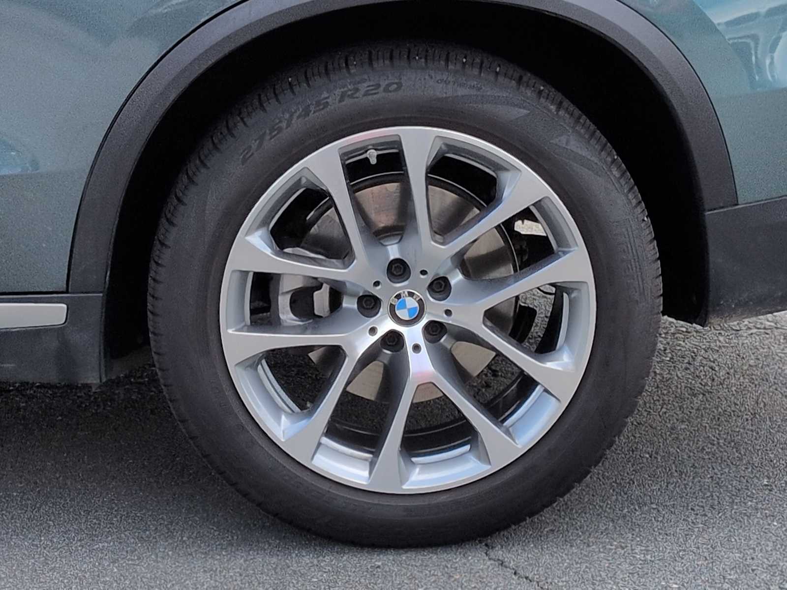 Thumbnail: 2026 BMW X5 - 13