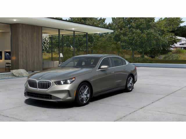 Thumbnail: 2026 BMW 5 Series - 1