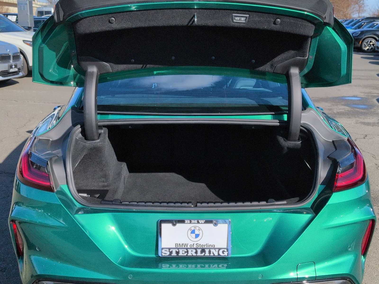 Thumbnail: 2023 BMW M8 - 33