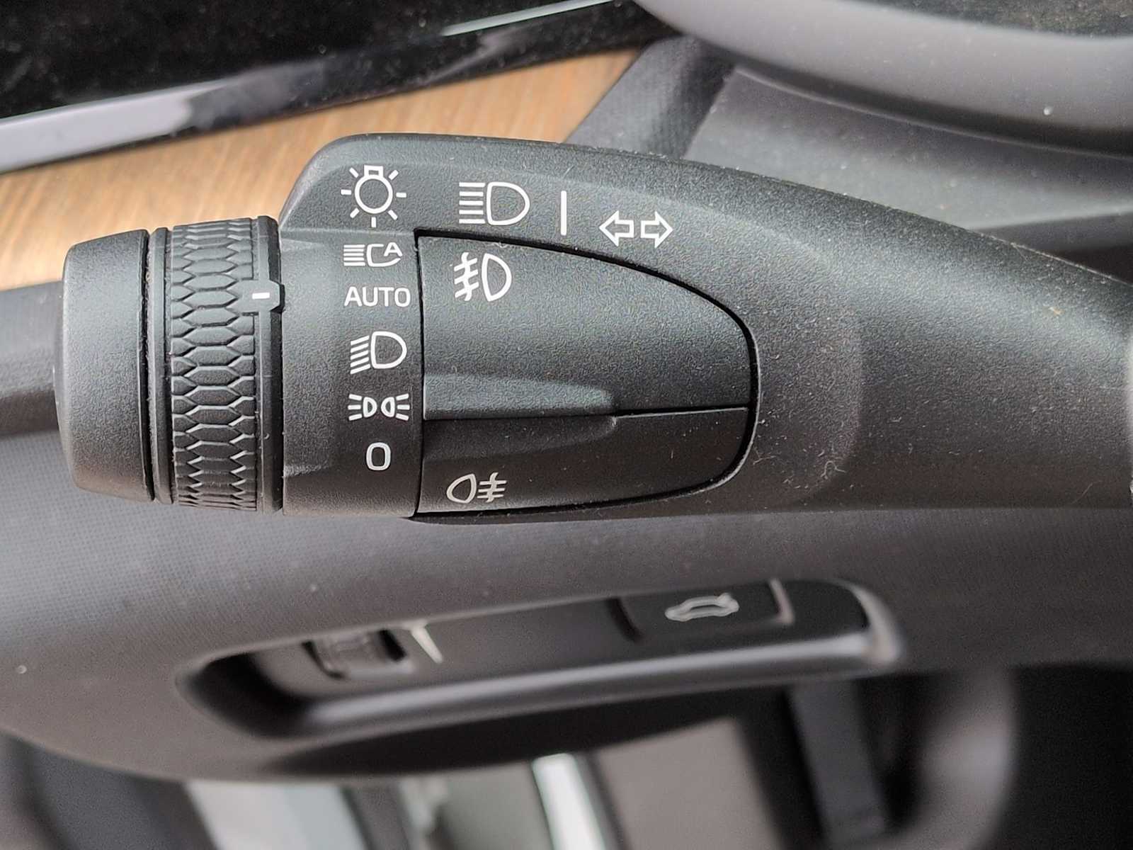 Thumbnail: 2022 Polestar 2 - 29