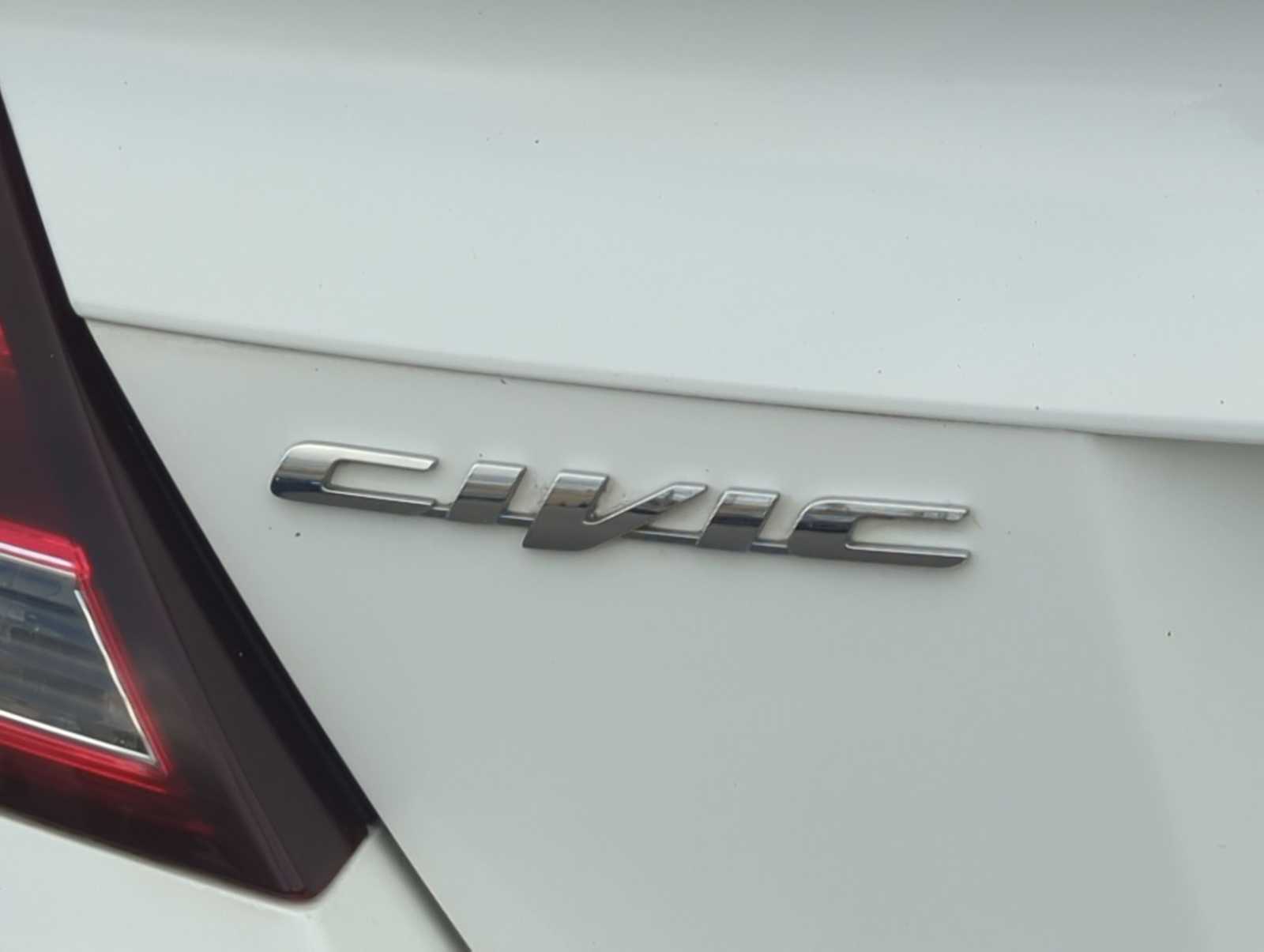 Thumbnail: 2015 Honda Civic - 13
