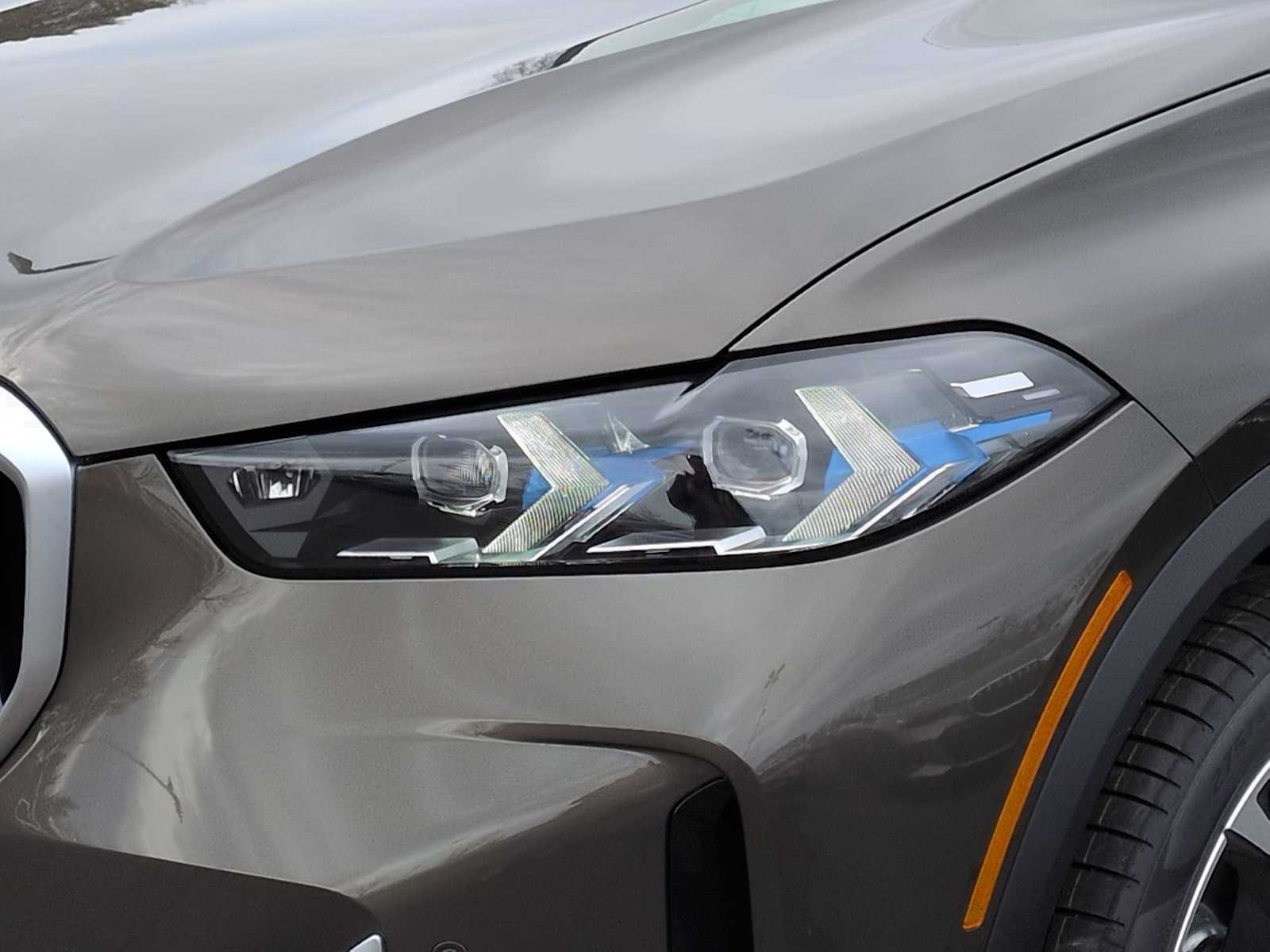 Thumbnail: 2026 BMW X5 - 11