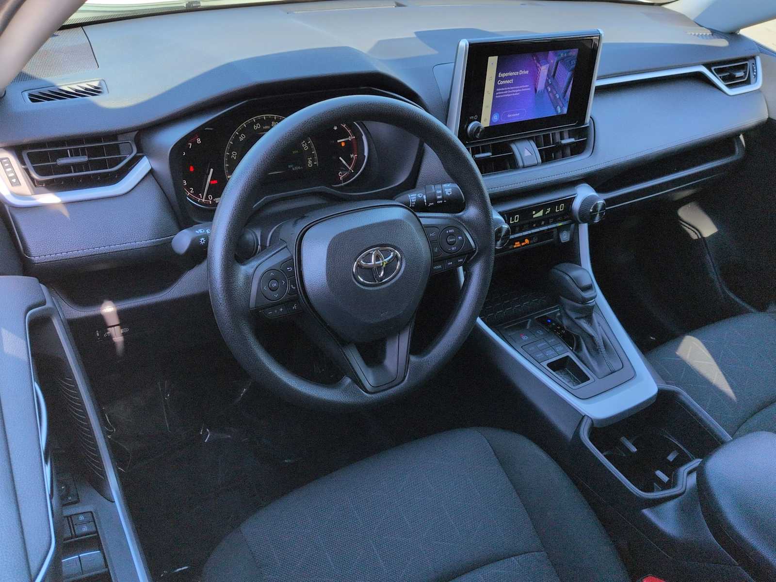 Thumbnail: 2025 Toyota RAV4 - 10
