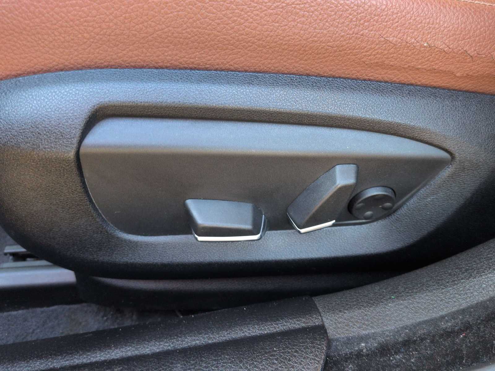 Thumbnail: 2014 BMW 5 Series - 16