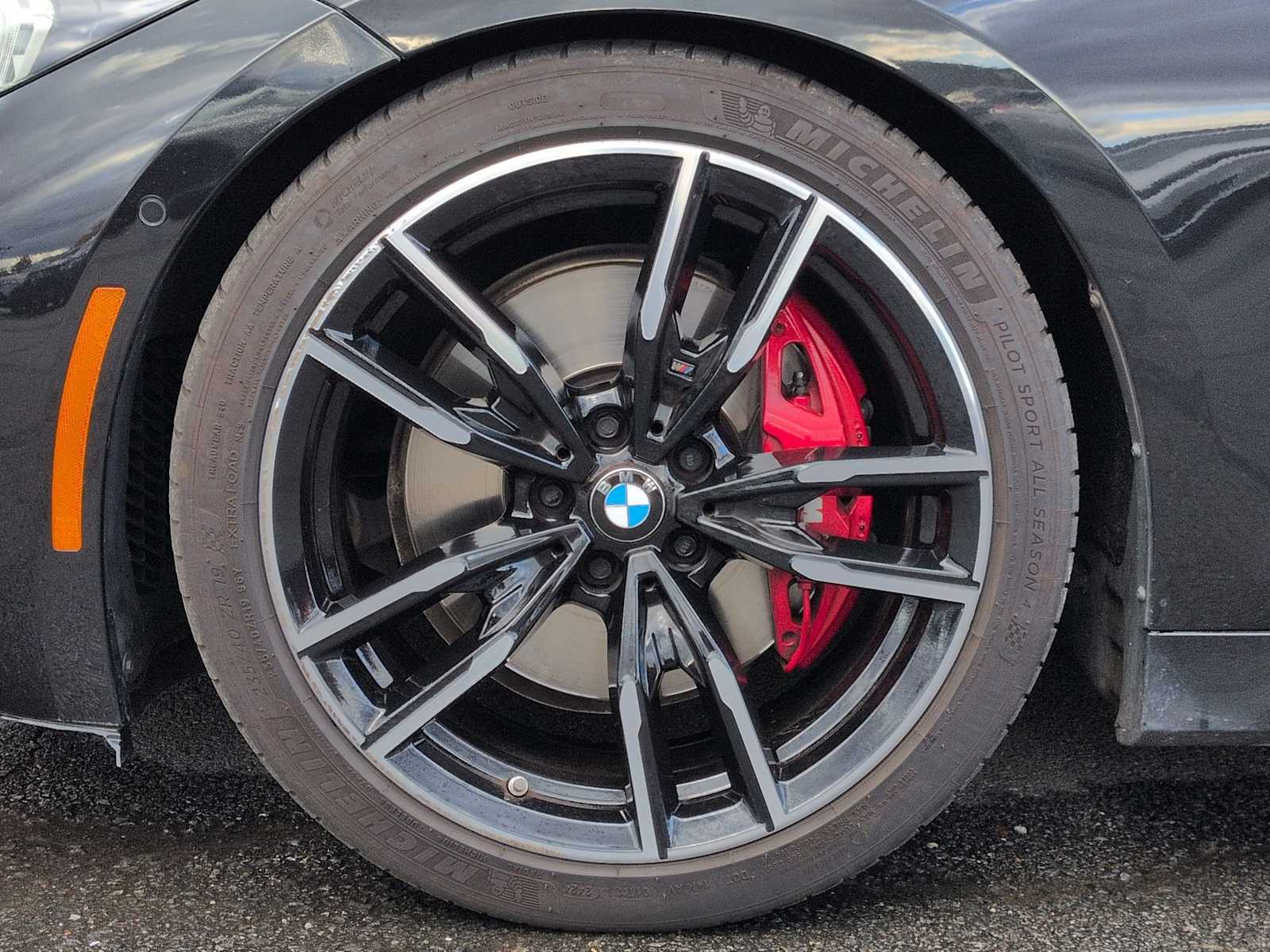 Thumbnail: 2024 BMW 3 Series - 14