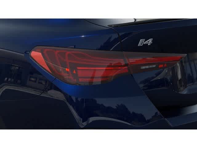 Thumbnail: 2026 BMW i4 - 8