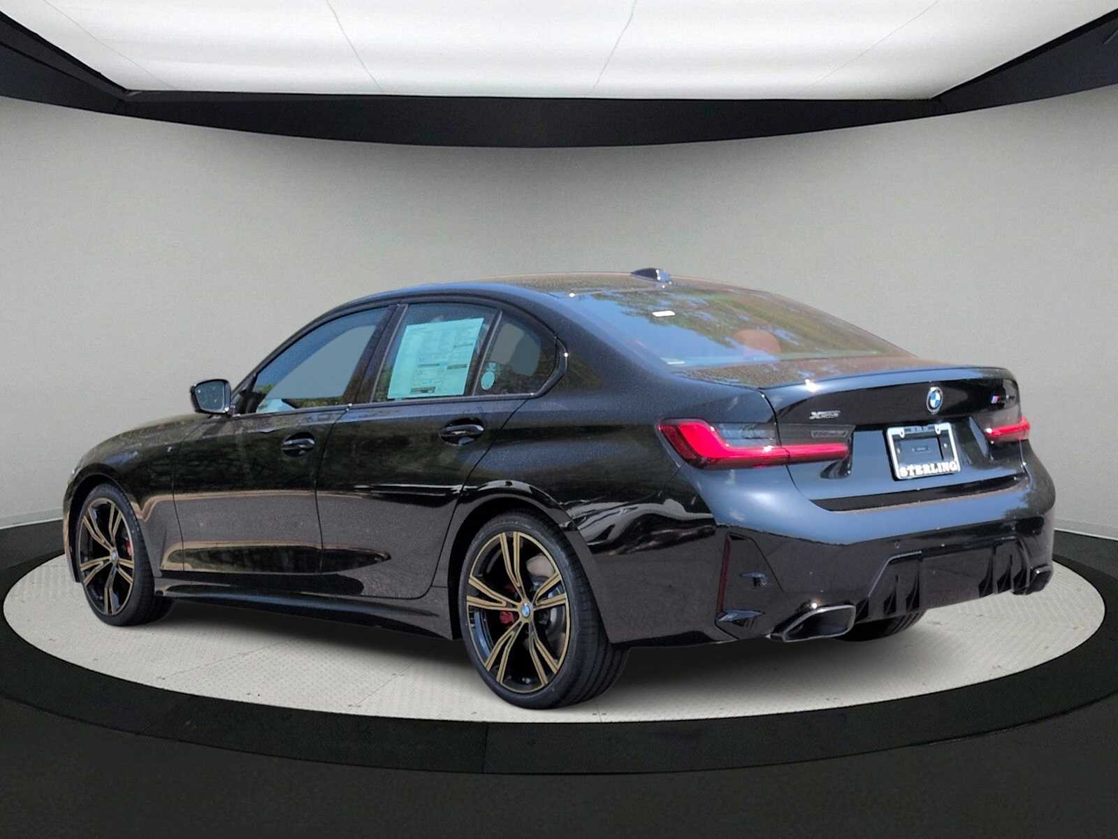 Thumbnail: 2026 BMW 3 Series - 6