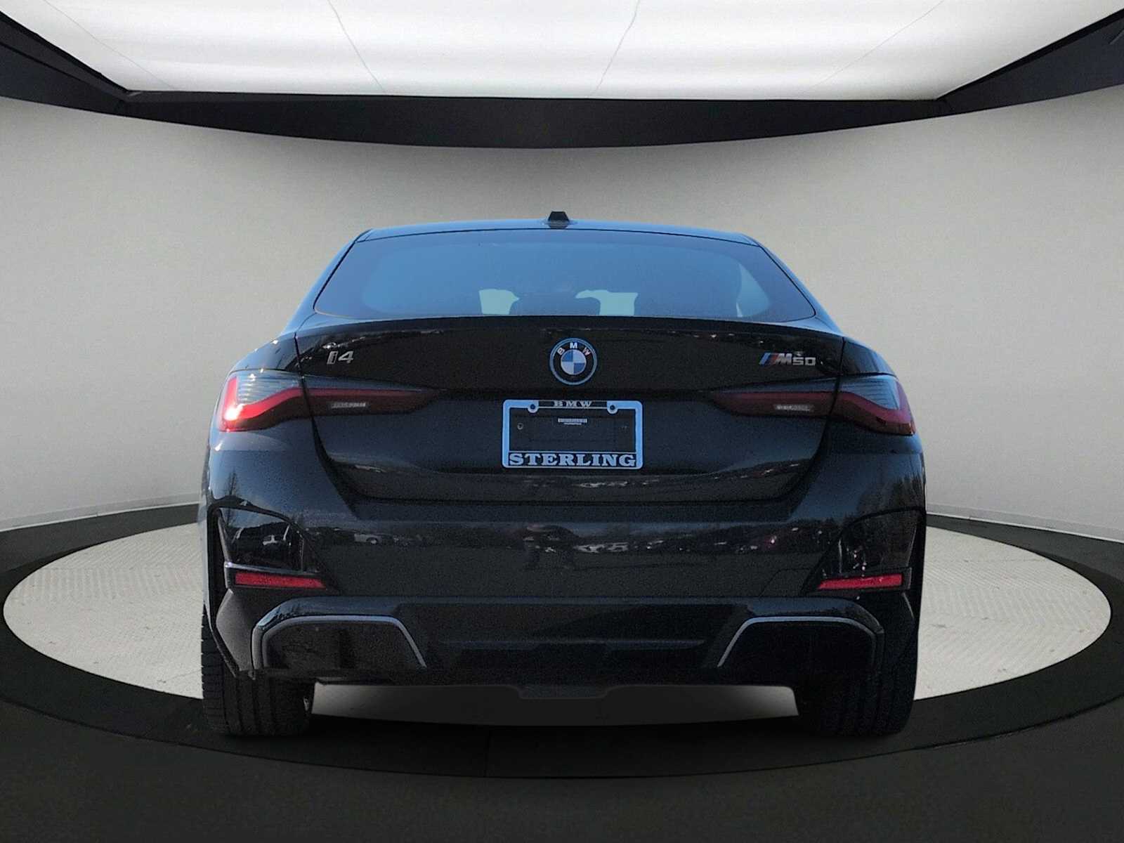 Thumbnail: 2023 BMW i4 - 7