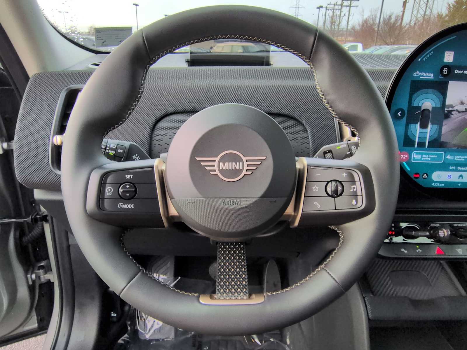 Thumbnail: 2025 MINI Cooper Countryman - 25