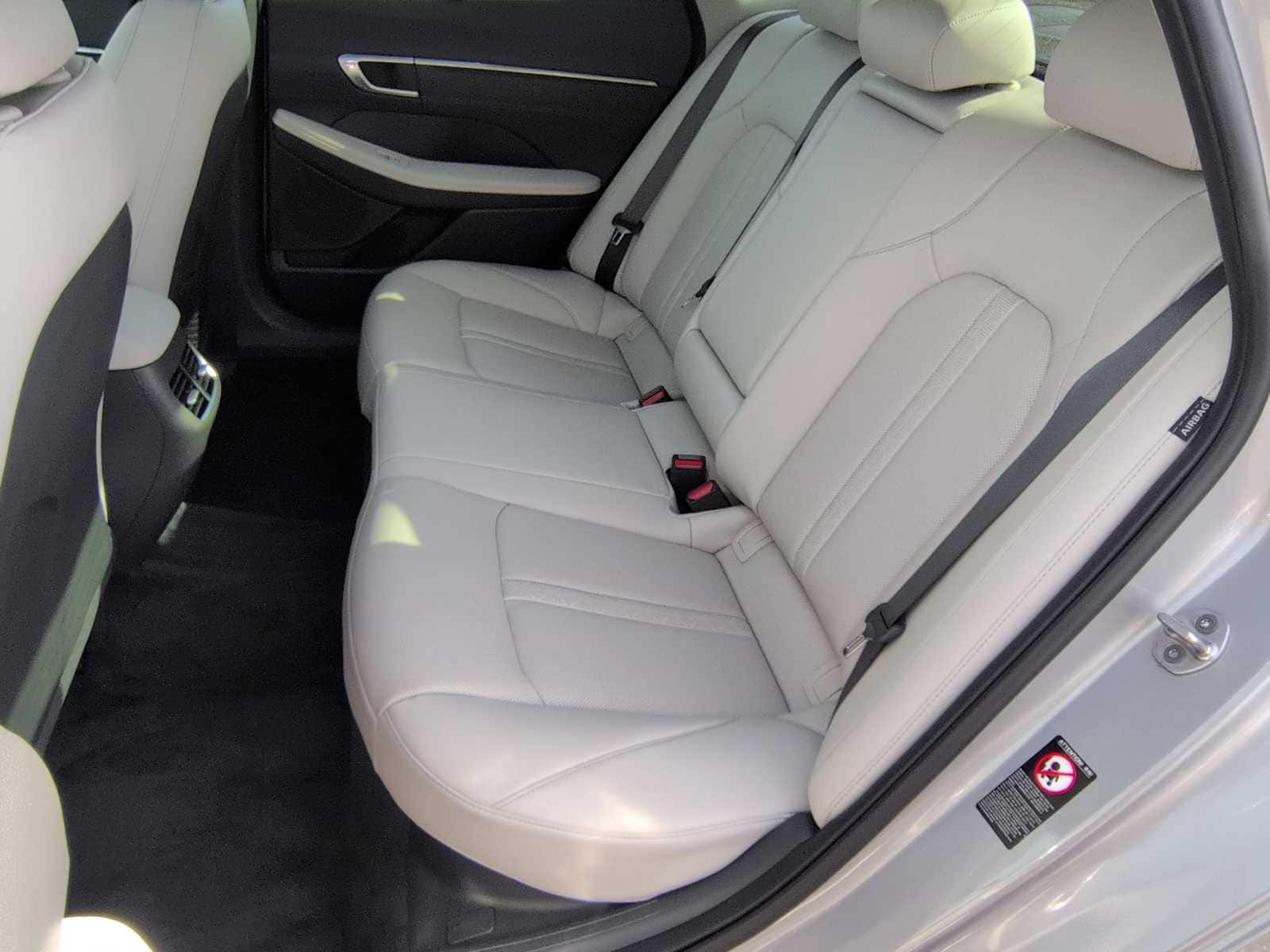 Thumbnail: 2023 Hyundai Sonata - 20